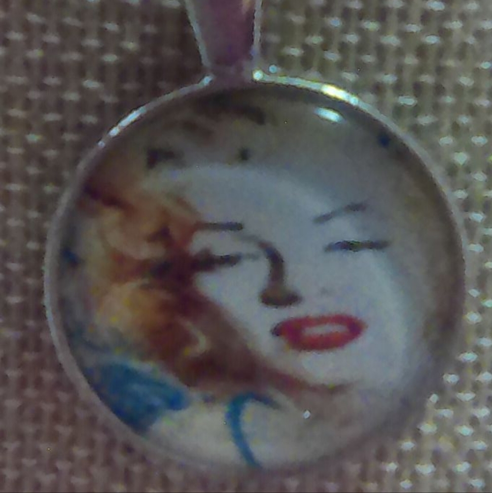 Marilyn Monroe Watercolor Cabochon Necklace